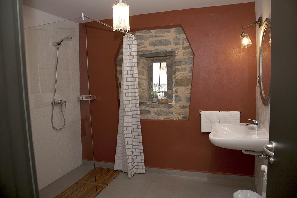Hostel-Albergue Monte Perdido Torla Room photo